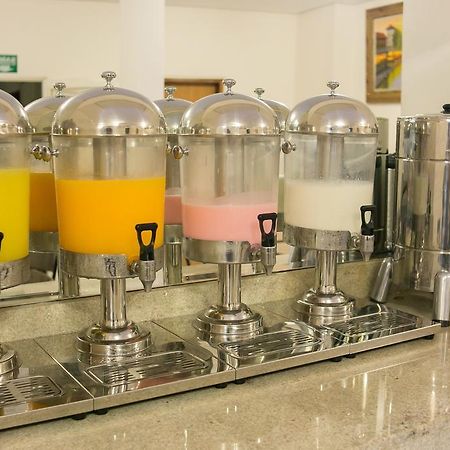 M & A Hotel ゴイアニア エクステリア 写真
